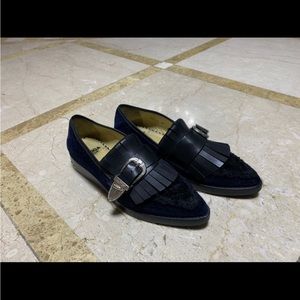 Toga loafer